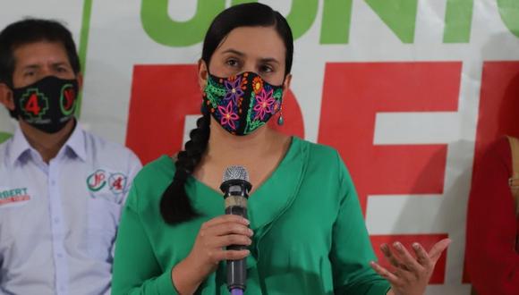 Mendoza agradeció a sus votantes y aseguró que impulsará su agenda de vacunación universal gratuita, reactivación económica, abastecimiento de oxígeno, defensa de derechos sociales y una nueva constitución. (Foto: El Comercio)