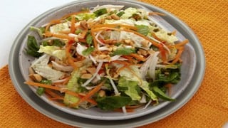 Ensalada asiática de pollo