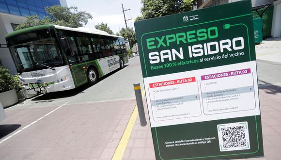 El horario de funcionamiento de estos buses eléctricos va de 7:00 a.m. hasta las 6:00 p.m., pero se estima ampliarlo en respuesta a la demanda de los usuarios. (Foto: Giancarlo Ávila)