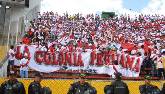 La selección peruana venció a su similar de Ecuador el pasado 5 de setiembre en el estadio Atahualpa de Quito. Una gran cantidad de hinchas peruanos asistieron al encuentro. (Foto: USI)