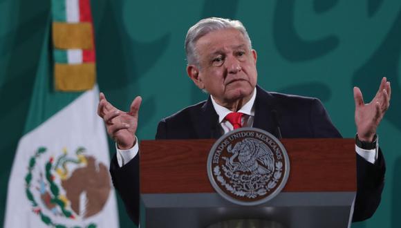 El presidente de México, Andrés Manuel López Obrador participa en su rueda de prensa matutina en el Palacio Nacional, en Ciudad de México (México). (EFE/ Mario Guzmán).