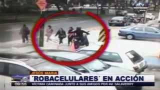 Así le robaron celular a joven frente a Real Plaza Salaverry