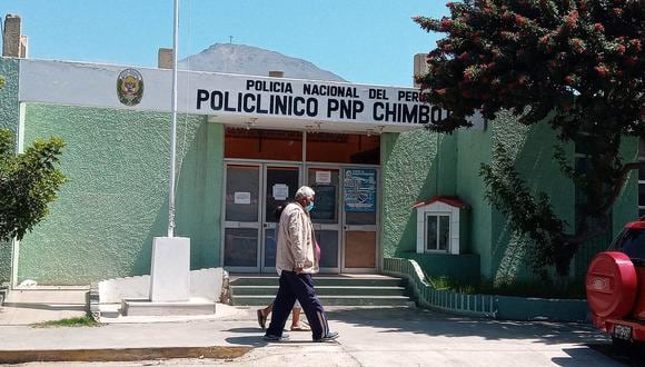 El Policlínico de la PNP ha dejado de atender en los consultorios externos y solo atiende el servicio de emergencia y farmacia. (Foto: Laura Urbina).