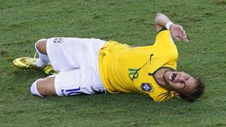 Neymar quedó fuera del Mundial por fractura de vértebra lumbar
