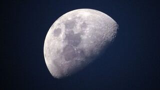Una sustancia no identificada fue descubierta en cara oculta de la Luna