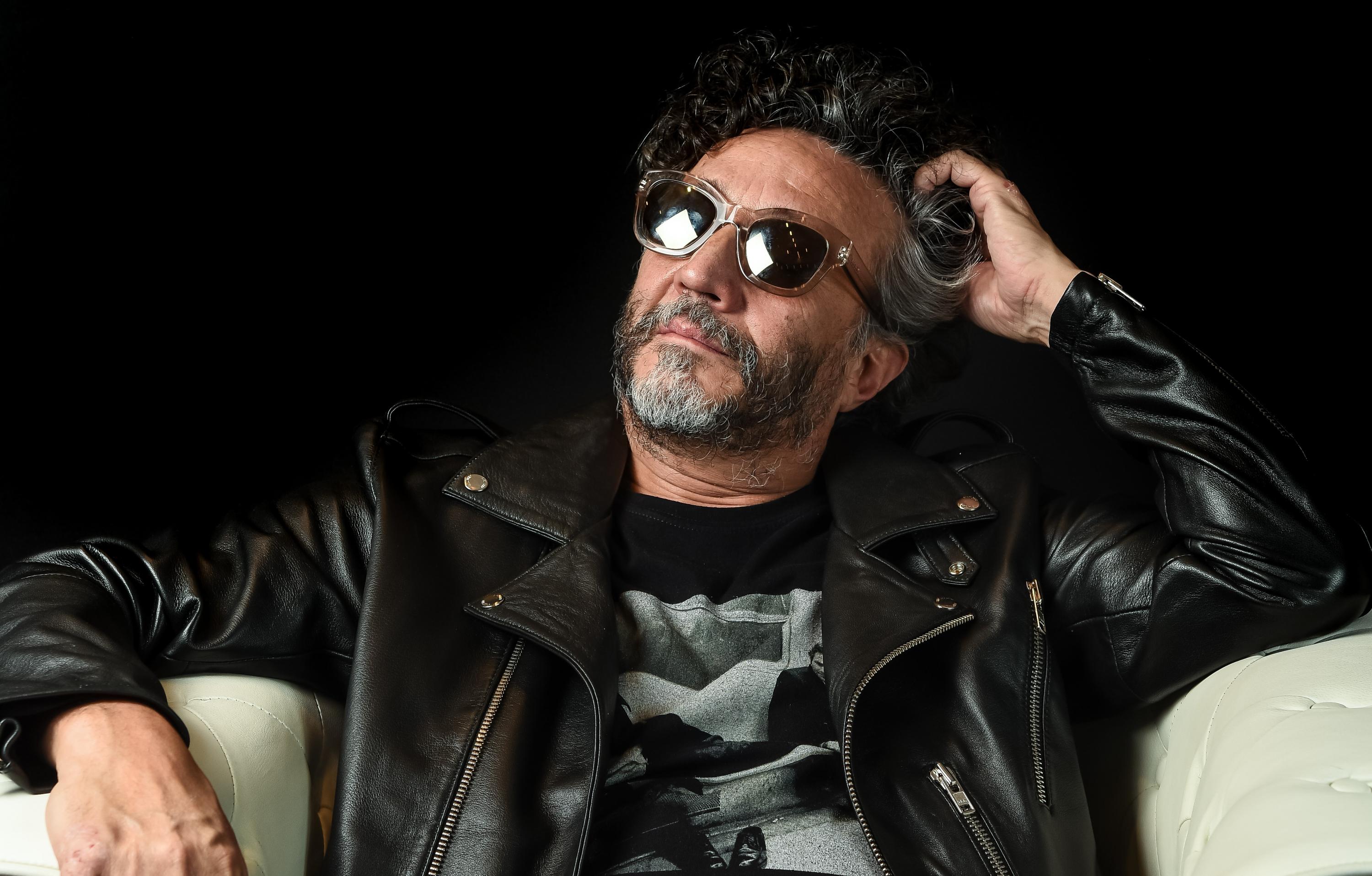 Luego de presentarse en la final de la Copa Libertadores 2019, Fito Páez cantará en el festival Vivo x el Rock. (Fotos: AFP)