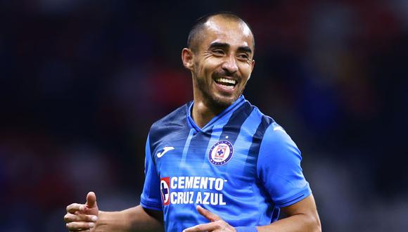 Cruz Azul derrotó 2-0 Tijuana por la primera jornada del Clausura 2022 de la Liga MX en el Estadio Azteca.