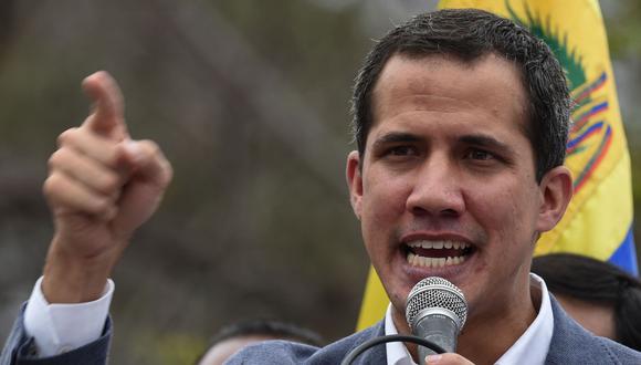 Venezuela: Juan Guaidó se acerca al ejército de Estados Unidos al menguar su estrategia de calle. (AFP).
