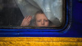 Ucrania denuncia el “secuestro” de niños trasladados a Rusia