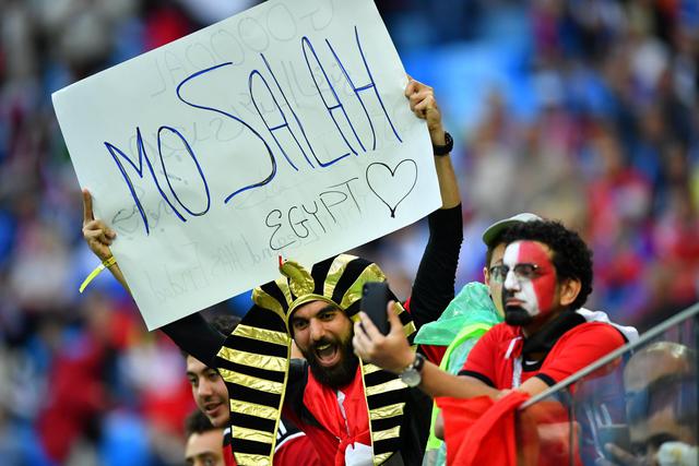 Salah no pudo impedir la segunda derrota de Egipto en el Mundial. (Foto: Reuters)