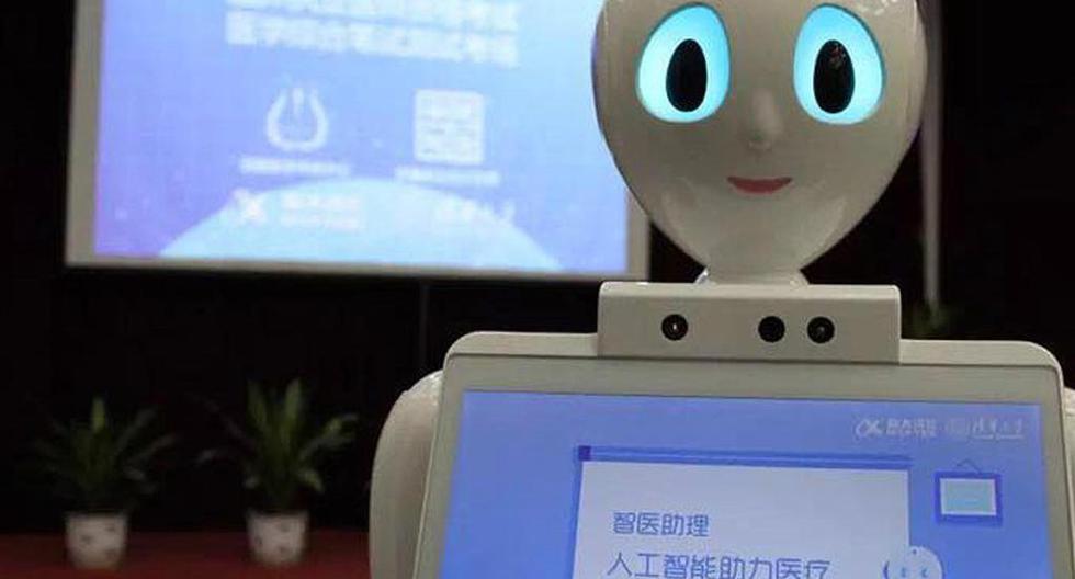 Un robot dotado de inteligencia artificial con capacidad para diagnosticar a pacientes y extenderles recetas. (Foto: Captura)