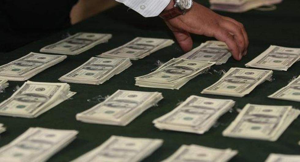 Incautan más de 30 mil US$ falsos que iban a ser enviados a... (Foto: diariocorreo.pe)