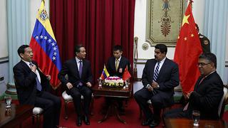 China llama a venezolanos a resolver diferencias con el diálogo