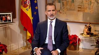 El rey de España pide esfuerzo colectivo tras récord  de contagios por coronavirus en el país