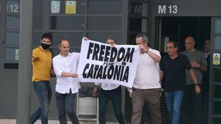 España: salen de prisión los líderes separatistas catalanes indultados por Pedro Sánchez