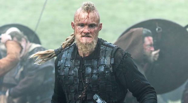 bjornironsidemorreno #vikings Bjorn Ironside morre em Vikings 