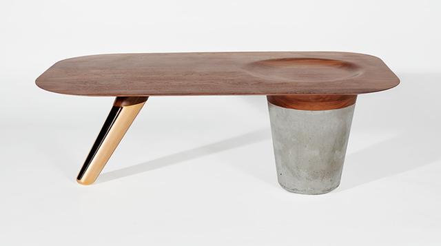 Tres diferentes materiales se usaron para crear estas mesas - 1