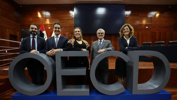 La OCDE se reunió con EsSalud. (Foto: EsSalud)
