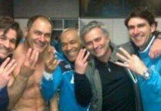 José Mourinho se burla del Barcelona en polémica foto