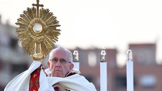 El papa Francisco pide denunciar con valentía a los mafiosos