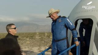 Jeff Bezos logró llegar al espacio en su propia nave y volver a salvo con su tripulación | VIDEO