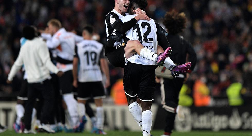 Valencia defeated Athletic Club with a goal from Gueye and is now in the Copa del Rey final