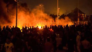 Al menos 120 heridos en desalojo de manifestantes del principal puerto de Irak