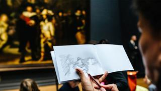 El museo Rijksmuseum busca reemplazar las fotos por dibujos