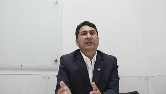 Vladimir Cerrón dijo que a Perú Libre le "enorgullece" Roger Najar. (Foto: archivo GEC)