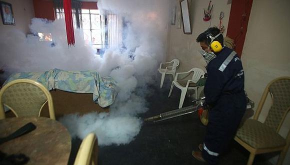 Dengue: Minsa intensifica fumigación de viviendas