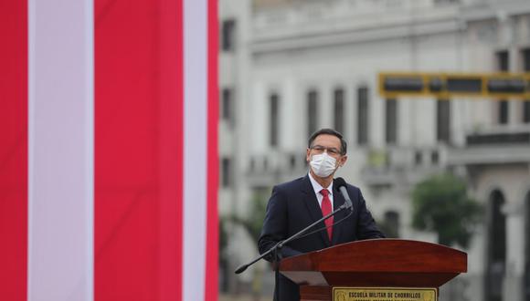 El presidente Martín Vizcarra encabezó una ceremonia en conmemoración del Día de la Bandera y la Batalla de Arica. (Foto: Presidencia)