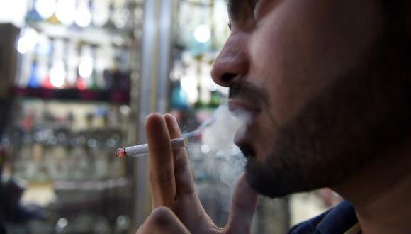 La industria busca alternativas para que calentar el tabaco en lugar de quemarlo. ¿Será esa la única meta para las tabacaleras? (Foto: AFP)