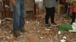 Chorrillos: familia se salva de morir cuando fueron al baño y techo de su sala se desplomó
