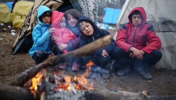 Miles de personas están intentando llegar a Grecia. Muchos de ellos son niños. (Foto: Getty Images, vía BBC Mundo).
