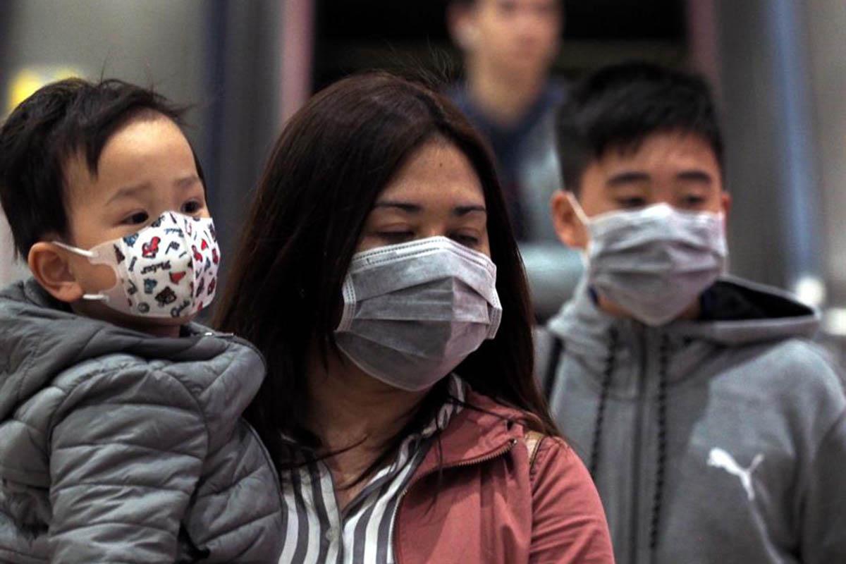 Bangkok ordena cerrar 437 escuelas por el insalubre nivel de contaminación. | Foto: EFE