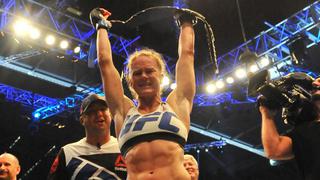 Holly Holm: “Ronda Rousey merece la revancha por título de UFC”