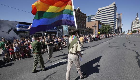 Mormones rompen con los Boy Scouts por niñas y gays. (AP).