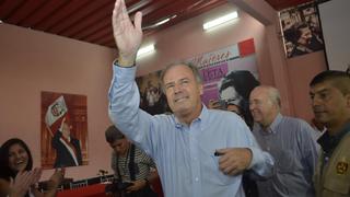 Alfredo Barnechea: Dirigentes de AP califican de “antidemocráticas” expresiones de político