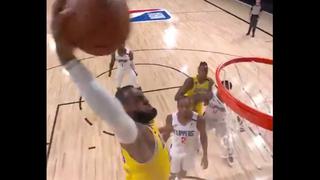 Lakers vs. Clippers: ¡Imparable! LeBron James y su jugada aérea que dejó sin opción a la defensa rival | VIDEO