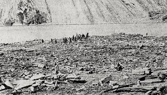 Vista de la Laguna Yanahuani al pie del cerro desde donde cayeron las rocas que provocaron el desborde de las aguas y la tragedia. (Foto: GEC Archivo Histórico)