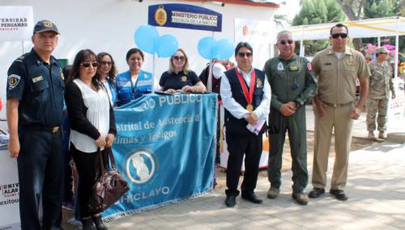A la fecha, se han capacitado 614 estudiantes de los colegios Juan Manuel Iturregui, Elías Aguirre y Diego Ferré. También se capacitó a unos 300 jóvenes de las Fuerzas Armadas (Foto: Andina)