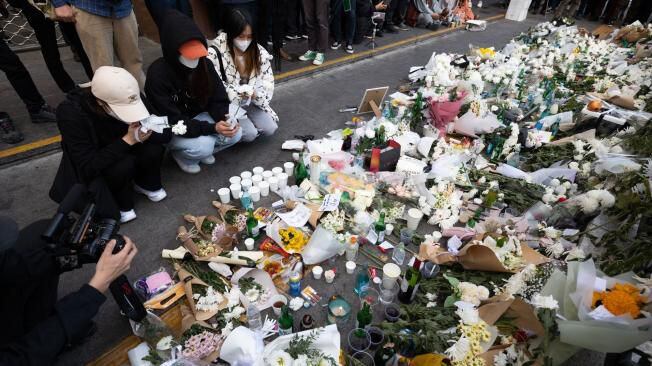 Floral offerings to the victims of the tragedy in Seoul.