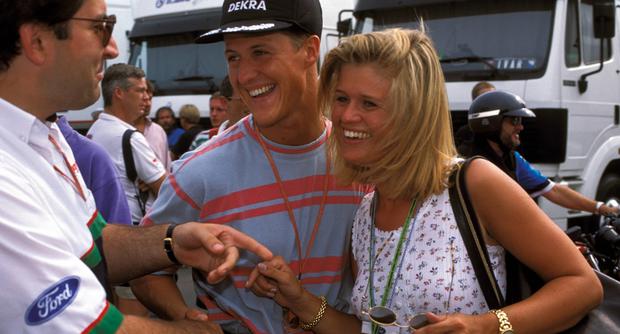 Michael Schumacher and his wife Corinna.  (Photo: Netflix)