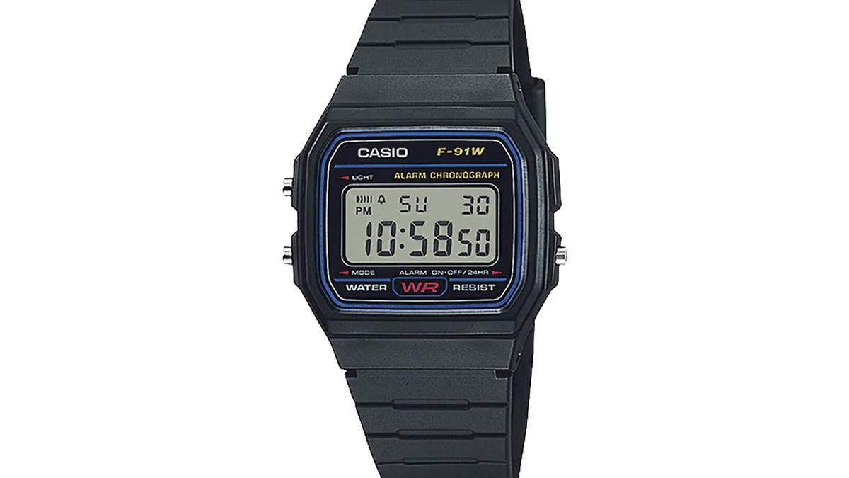 Casio F-91W, conoce el reloj más popular de la marca ninguneada por Shakira  – FayerWayer