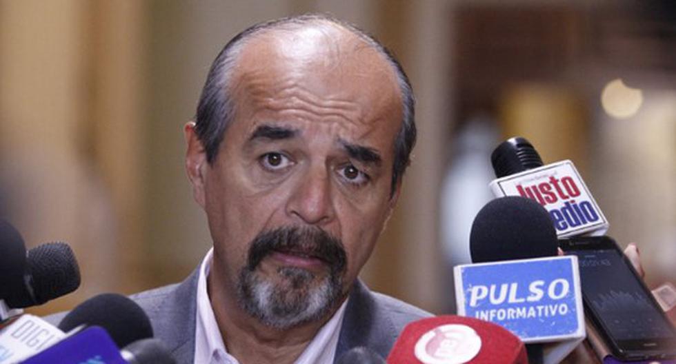 El congresista aprista Mauricio Mulder rechazó que Alan García o el Apra estén detrás de las interceptaciones telefónicas realizadas al entorno de Ollanta Humala. (Foto: Andina)