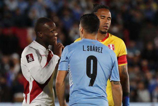 Perú vs Uruguay en Montevideo por la penúltima fecha de Eliminatorias. (Foto: AFP)