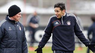 Bayern-Juventus: Claudio Pizarro puso en aprietos al DT Jupp Heynckes
