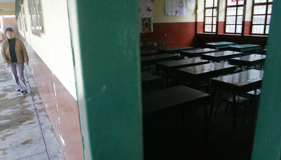 Colegios de Ica reciben más de S/. 5 millones ante El Niño