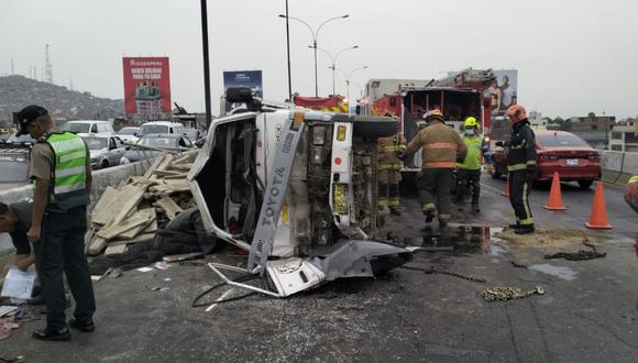 Conductor que habría provocado el accidente se dio a la fuga. (Foto: Difusión)