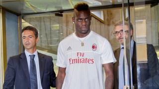 Balotelli acepta seguir código de conducta especial en Milan